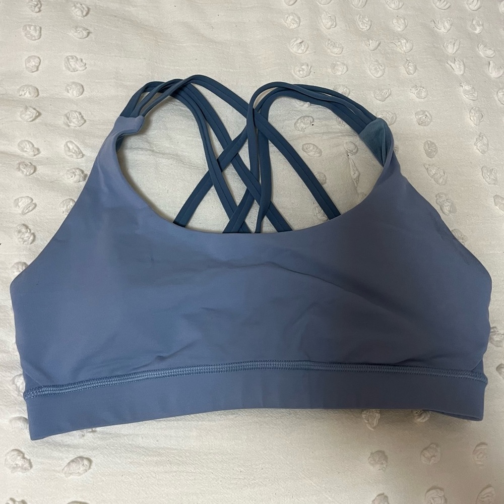 LULULEMON SPORTS BRA - SIZE 6